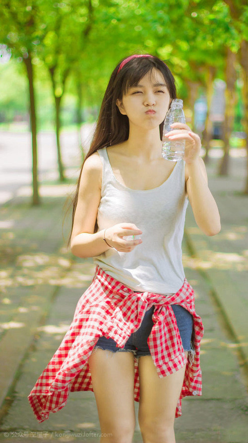 九游电脑版-欧冠决赛：曼城迎战切尔西，谁能笑到最后？，欧冠决赛_曼城迎战切尔西,谁能笑到最后